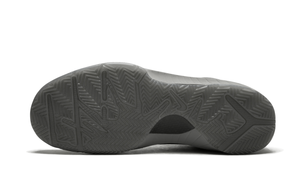 Zoom Kobe 4 FTB Fade to Black 869450 005