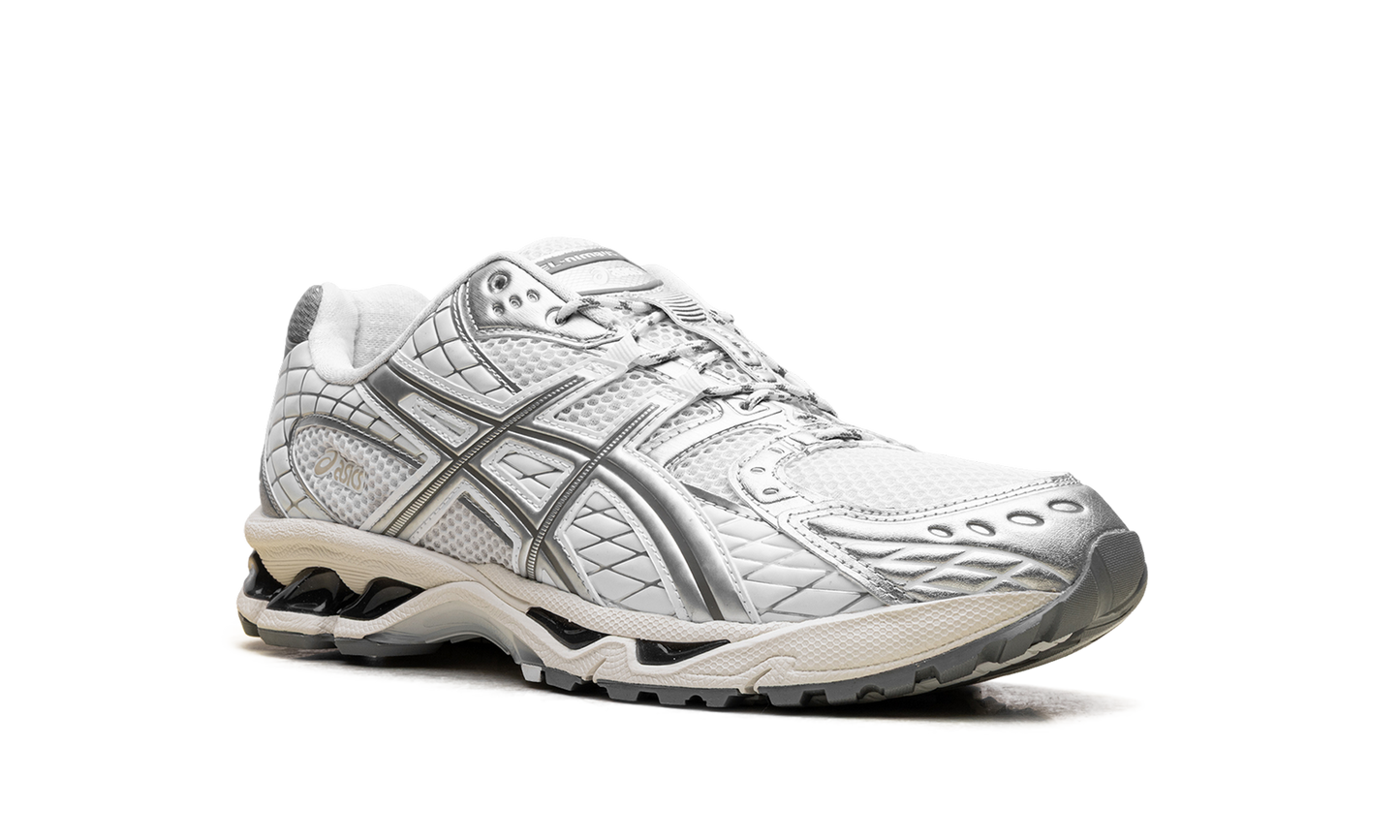 GEL-NIMBUS 10.1 White/Airy Blue 1203A761 102