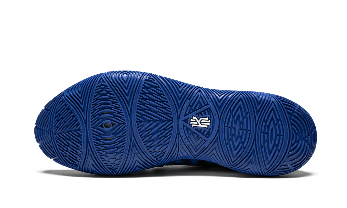Kyrie 5 Duke CI0306 901