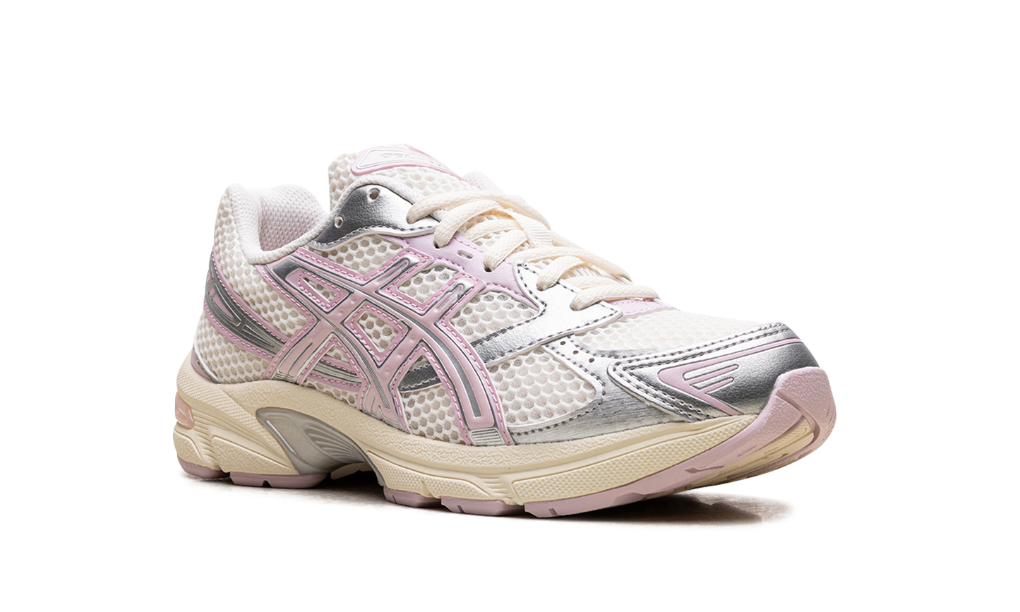 Gel-1130 WMNS Cream Barely Rose 1202a534 250