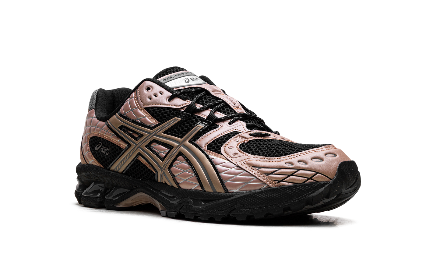 Gel-Nimbus 10.1 Black / Rose Gold 1203A761 001