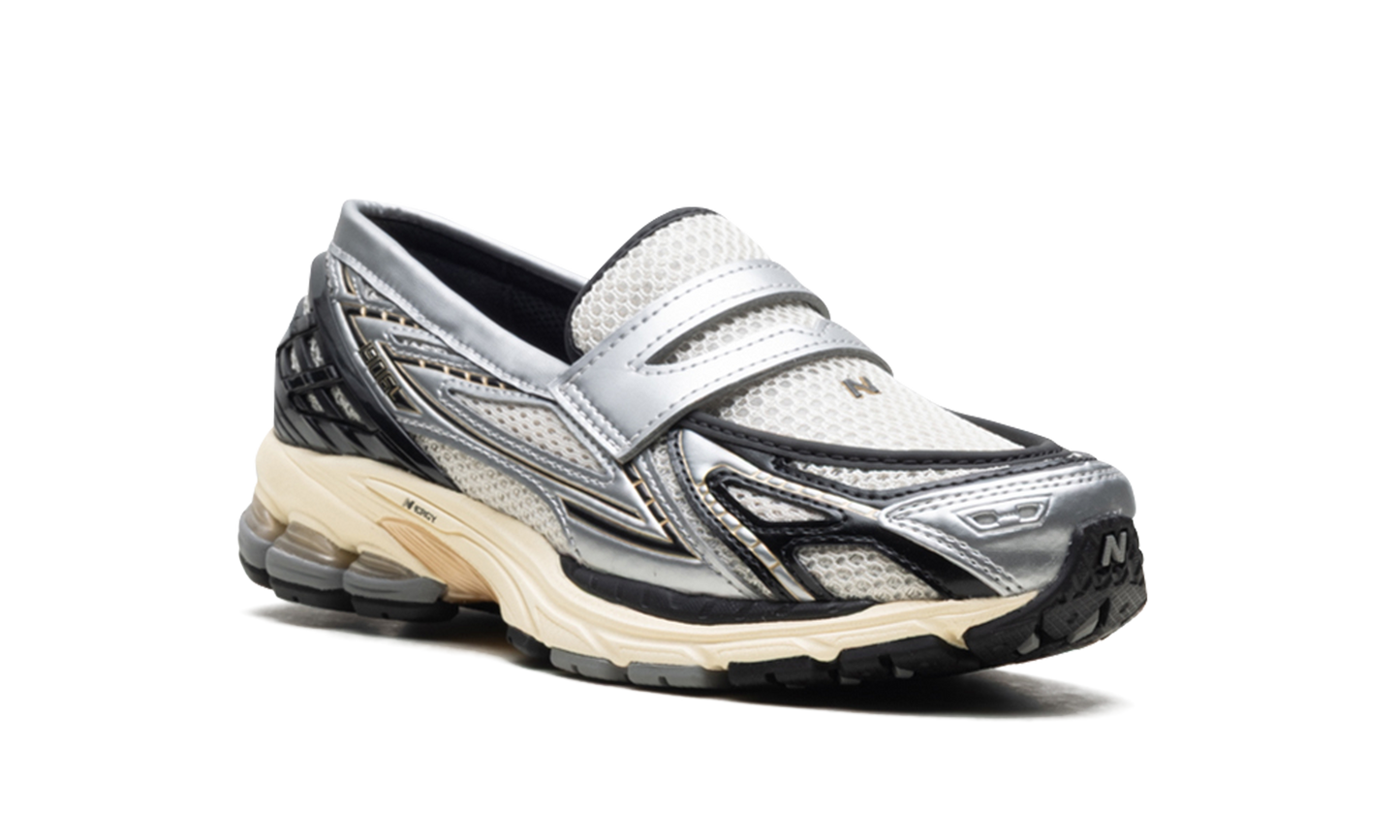 1906L Silver Metallic Cream U1906LOB