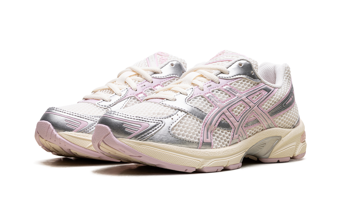 Gel-1130 WMNS Cream Barely Rose 1202a534 250