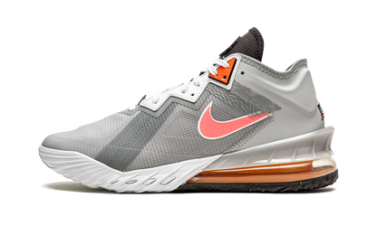 LeBron 18 Low Bugs vs Marvin CV7562 005