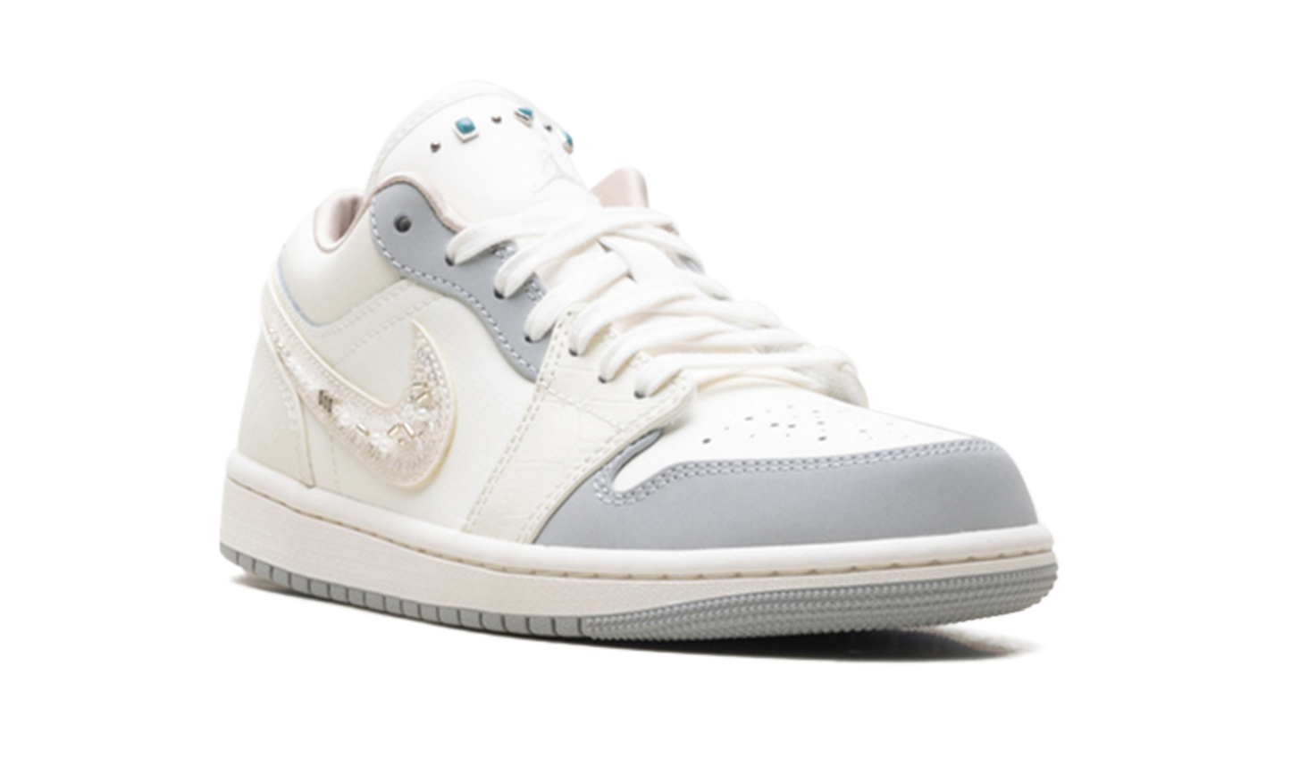 Air Jordan 1 Low WMNS Sail Soft Pearl IH7323 100