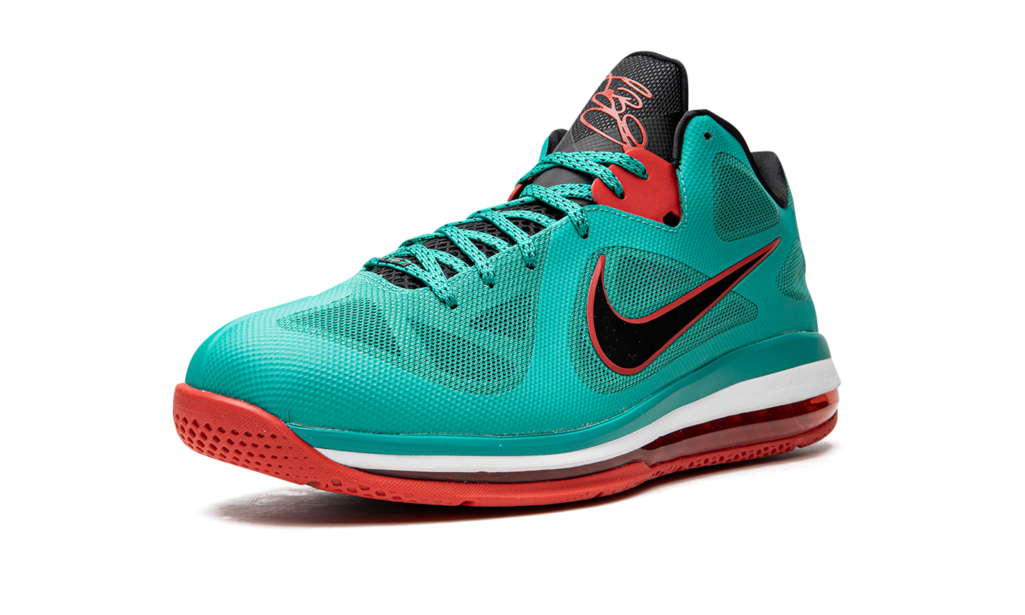 LeBron 9 Low Reverse Liverpool DQ6400 300