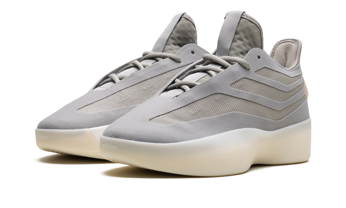 Fear Of God Athletics II Mid  Putty Biege  JS0980