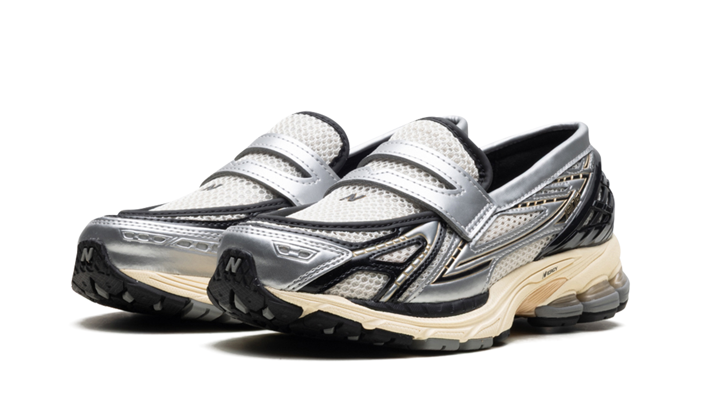 1906L Silver Metallic Cream U1906LOB