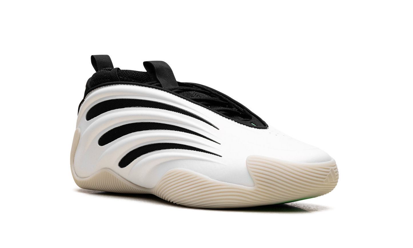 Harden Vol. 9  Cloud White Core Black  JR2504