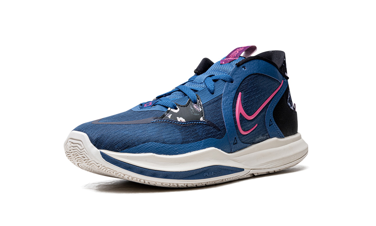 Kyrie 5 Low Precious Stones DJ6012 400