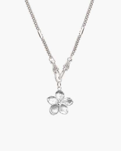 Deco Clasp Chain Necklace in Gold