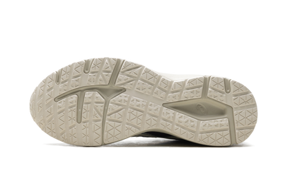 JOG 100S Kith - Espresso Vanilla Ice 1203A848 200