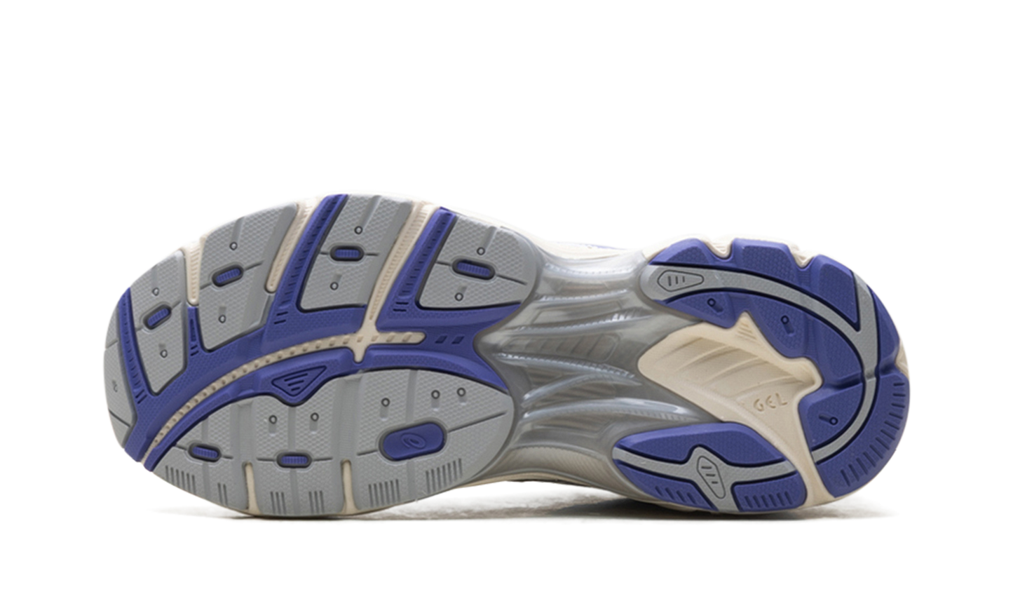 GT 2160 White Blue Violet 1203A275 109