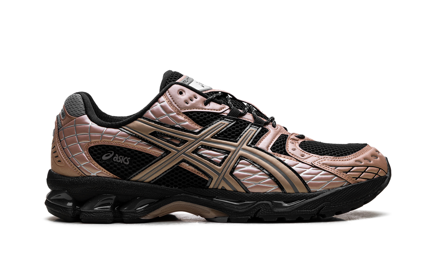 Gel-Nimbus 10.1 Black / Rose Gold 1203A761 001