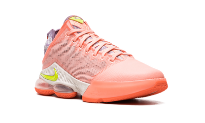 LEBRON XIX LOW Atomic DQ8344 600