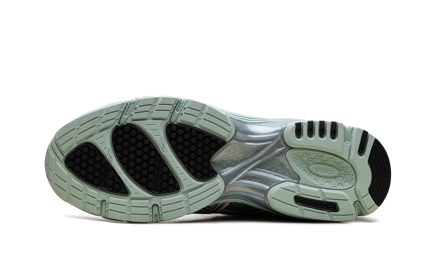 Gel-DS Trainer 14 Lichen Rock 1203A607 300