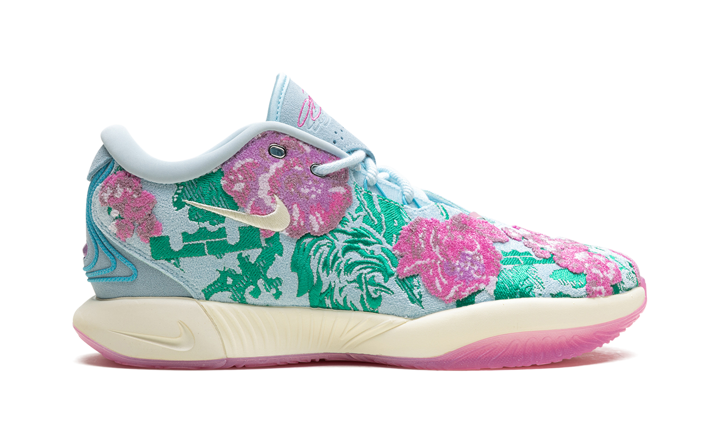 LeBron 21 Grandma's Couch - Pearl of Z FV7275 401