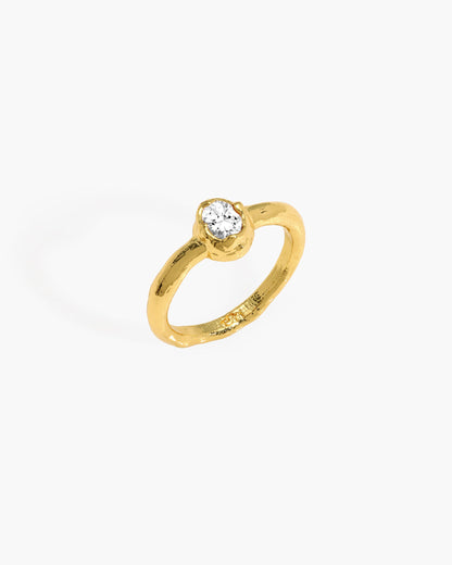 Birthstone Ring in Gold - April