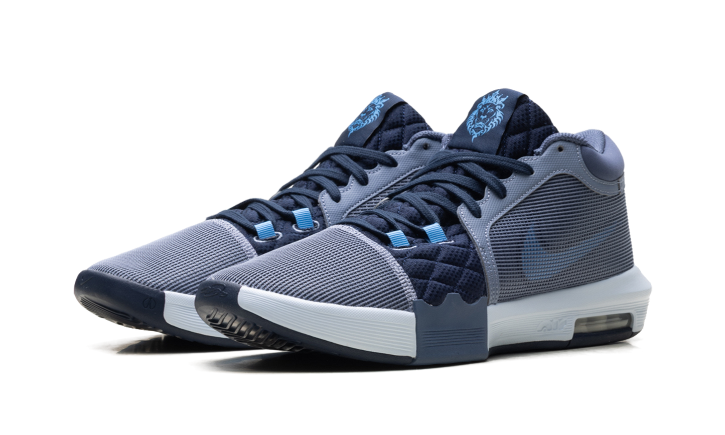 LeBron Witness 8 Lakers FB2239 400