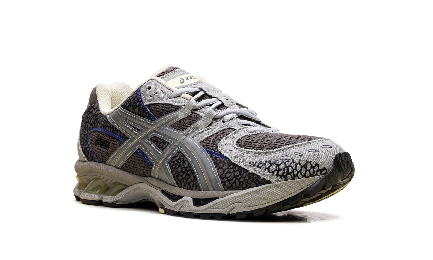 GEL-Nimbus 10.1 Eighteen East 1203A968 200
