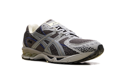 GEL-Nimbus 10.1 Eighteen East 1203A968 200