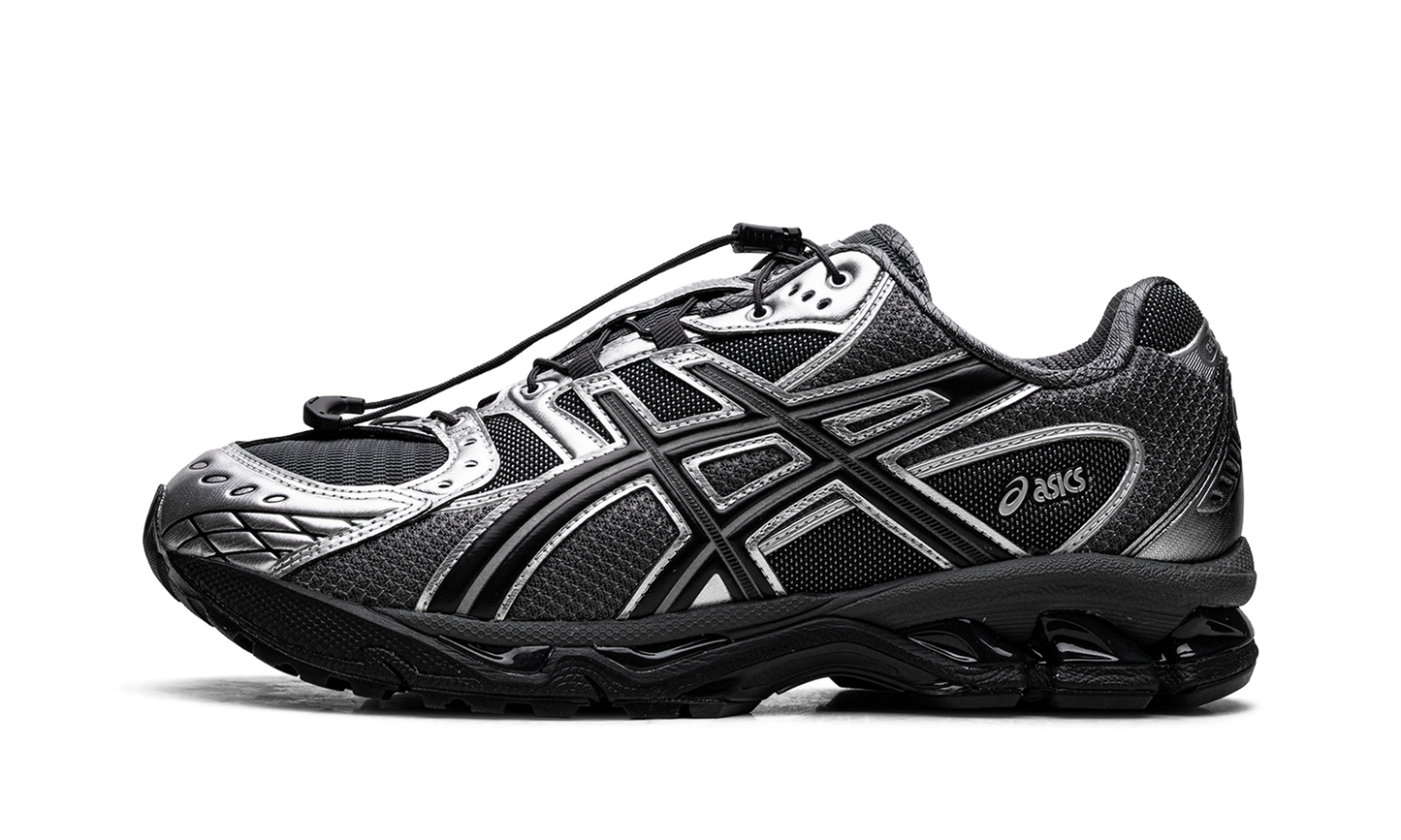 Gel-Nimbus 10.1 Unaffected Silver Black 1203A836 020