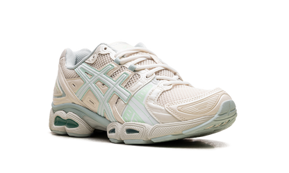 Gel-Nimbus 9 WMNS Vanilla/White 1202A278 250