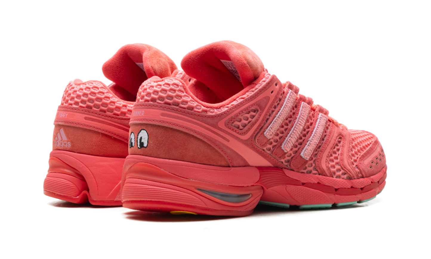 Adistar Control 5  Unheardof Pork Chop Piggy Runner 2.0 Steve-O  KJ8363