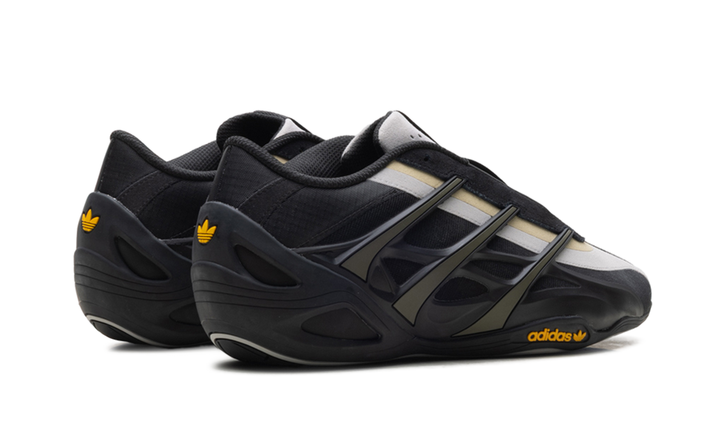 Adiracer GT  Bad Bunny - Branch  HQ2570