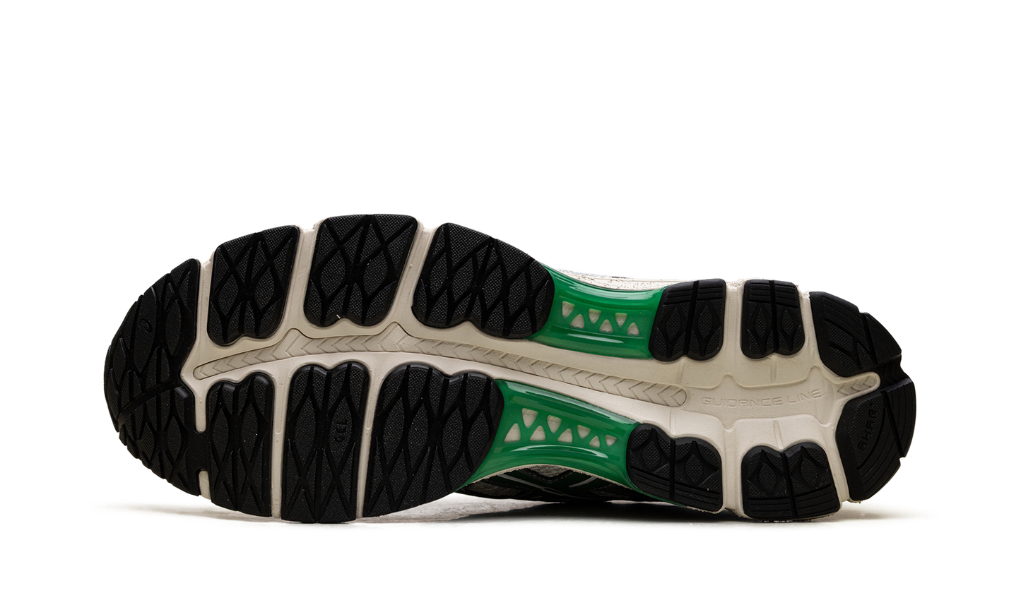 Gel-Kayano 12.1 CARNIVAL - Hidden Layers of Phra Nakhon 1203A916 100