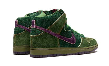 Dunk High Premium SB Skunks 313171 300