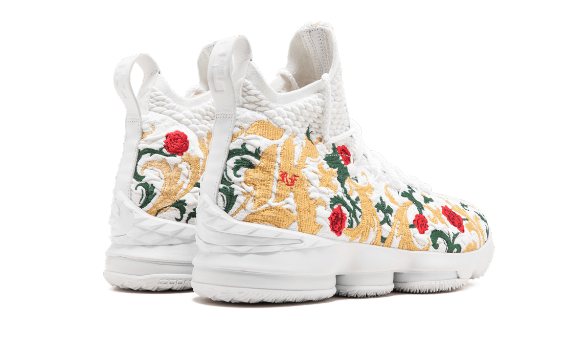 Lebron 15 Perf King's Cloak AJ3936 100