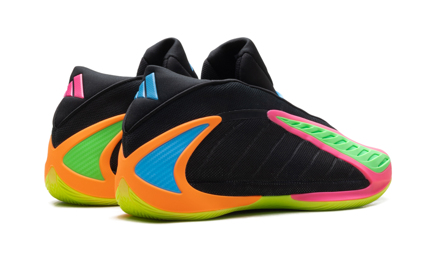 AE 2  Black Multi-Color  KK0645