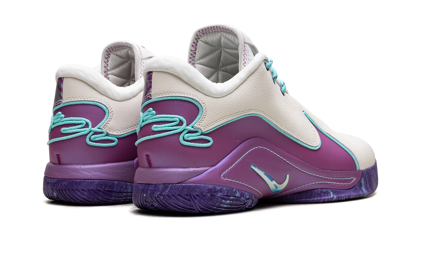 LeBron 22 Frozen Grapes HV8454 001