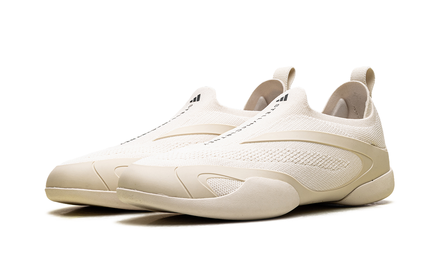 Taekwondo WMNS  Stella McCartney - Beige  JQ2976