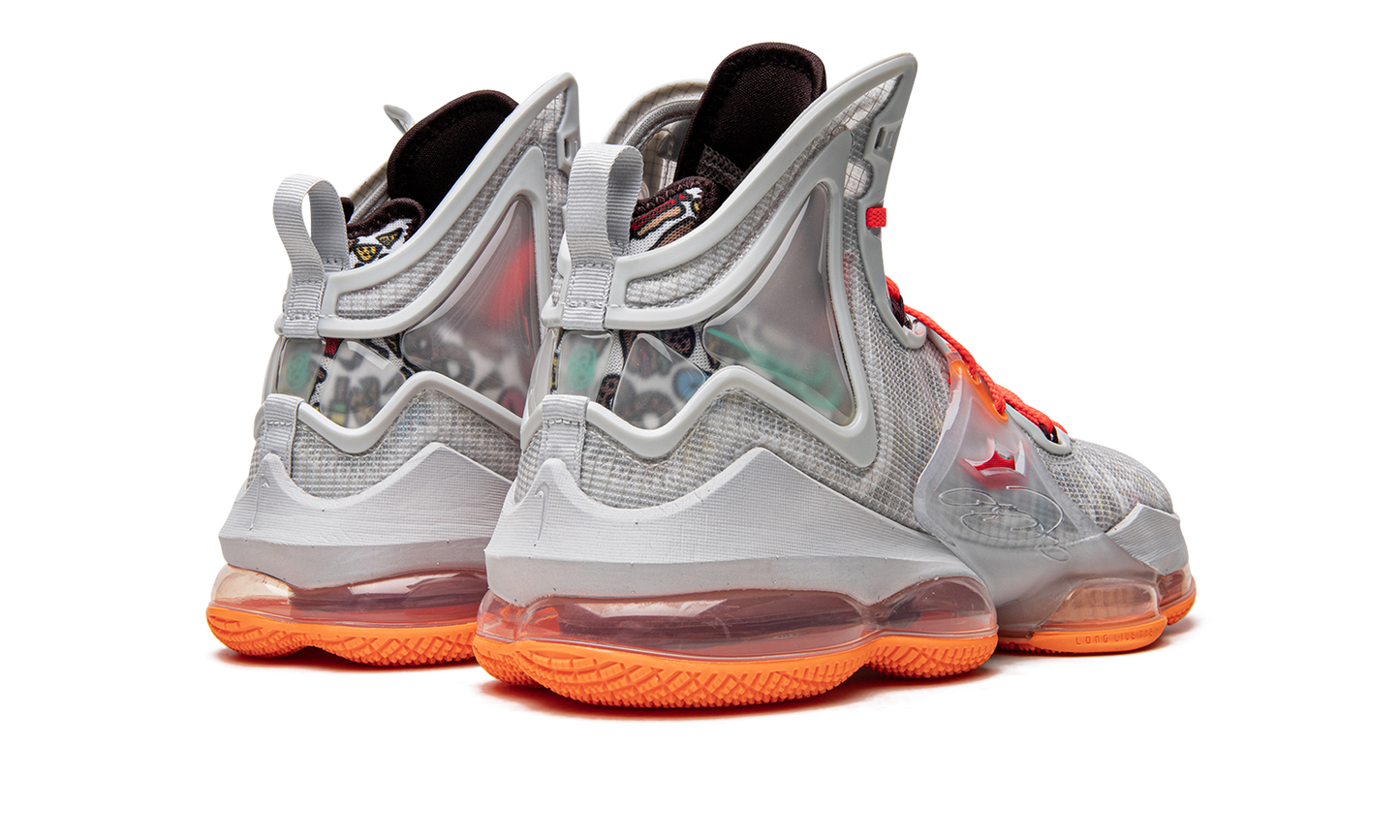 LeBron 19 Fast Food DC9339 001
