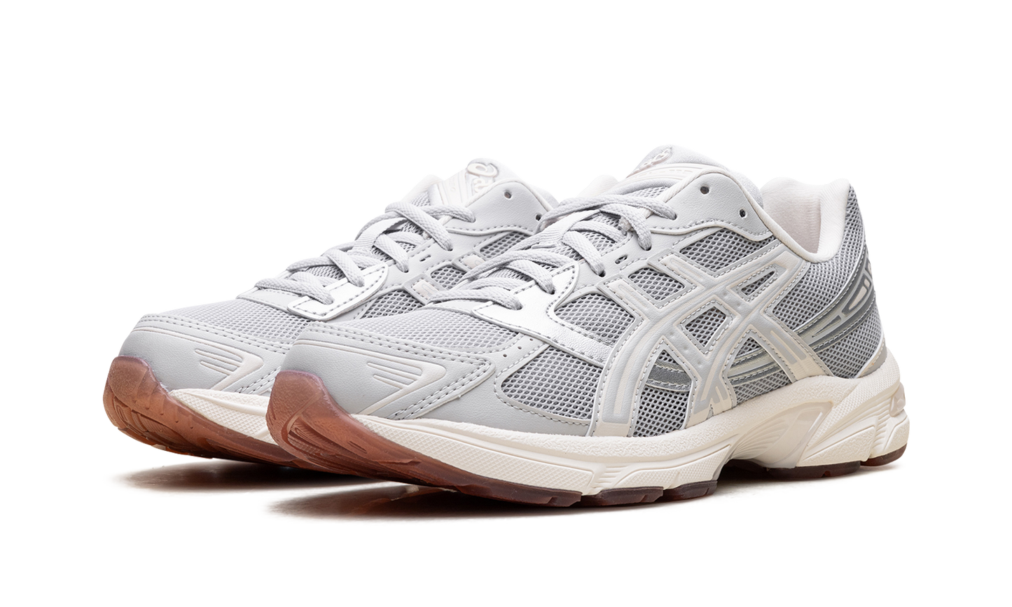 Gel-1130 WMNS Cloud Grey Gum 1202A514 020