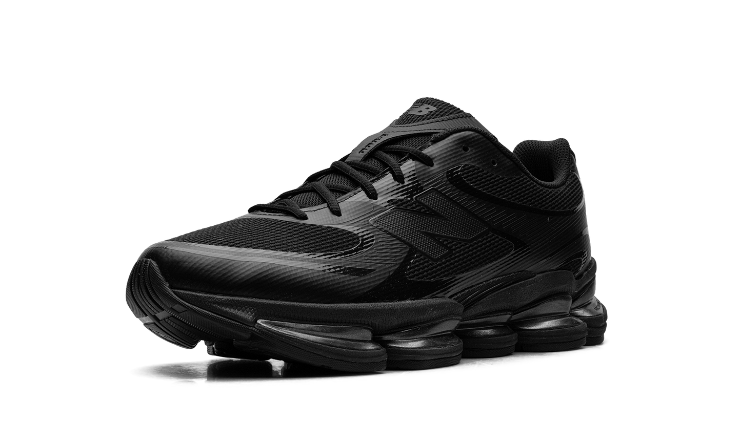 2000 Triple Black U2000ETB