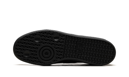 BW Army  Core Black  HQ9232