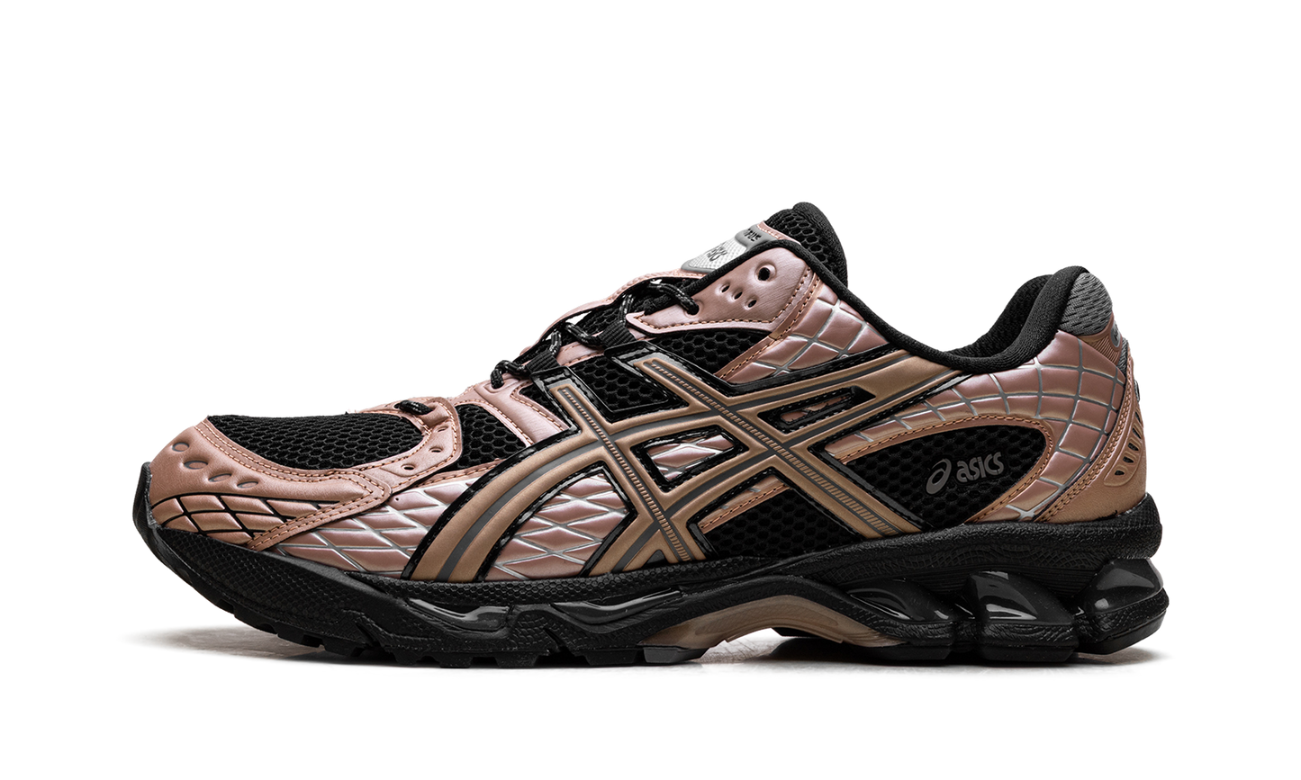 Gel-Nimbus 10.1 Black / Rose Gold 1203A761 001