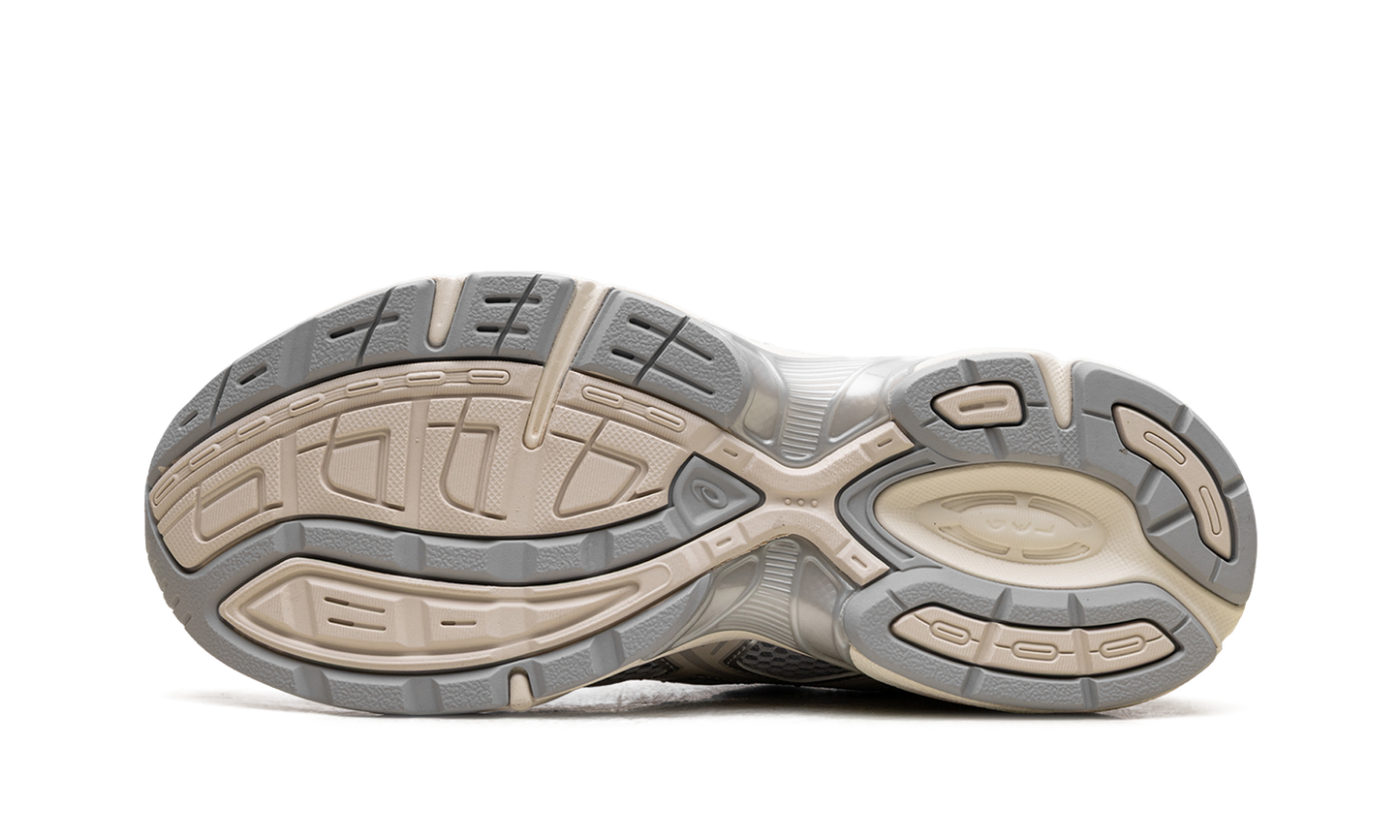Gel-1130 WMNS Cloud Grey Oatmeal 1202A164 023