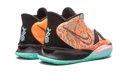 Kyrie 7 EP Play for the Future