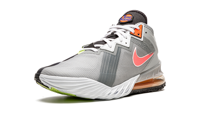 LeBron 18 Low Bugs vs Marvin CV7562 005