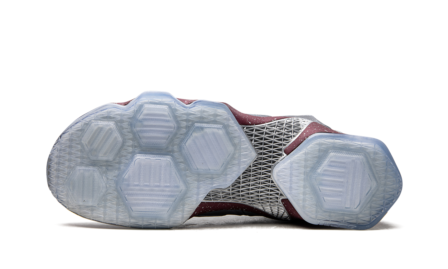 LeBron XIII LMTD Opening Night 823300 060