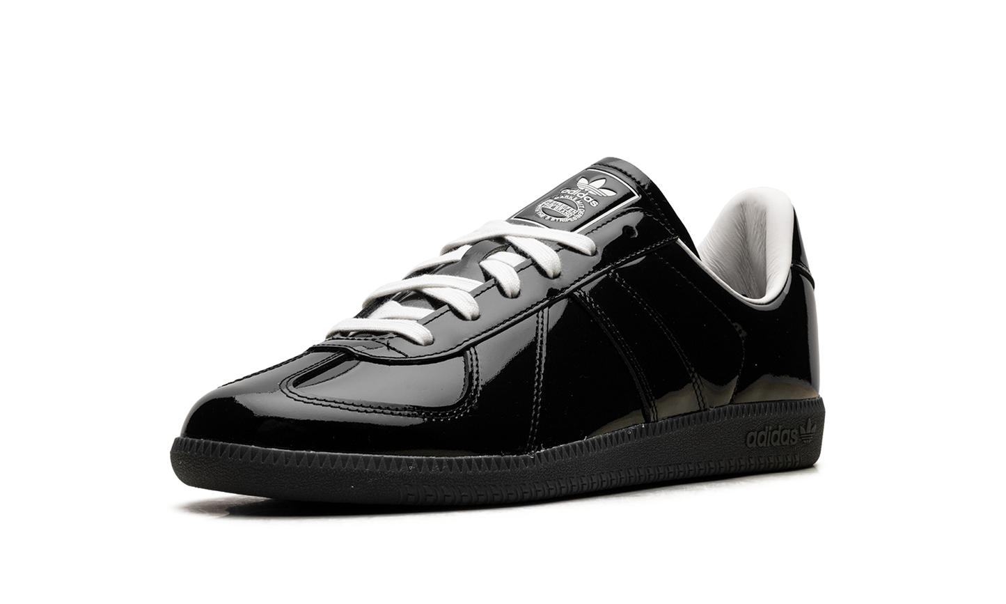 BW Army  Core Black  HQ9232