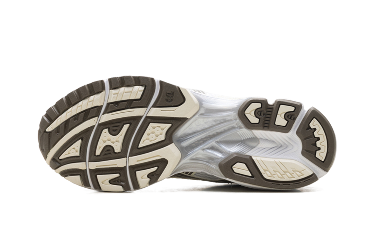 Gel Kayano 14 White / Ivory 1203A537 111