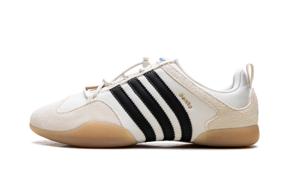 Ballerina  Bad Bunny - Off White  JQ9229
