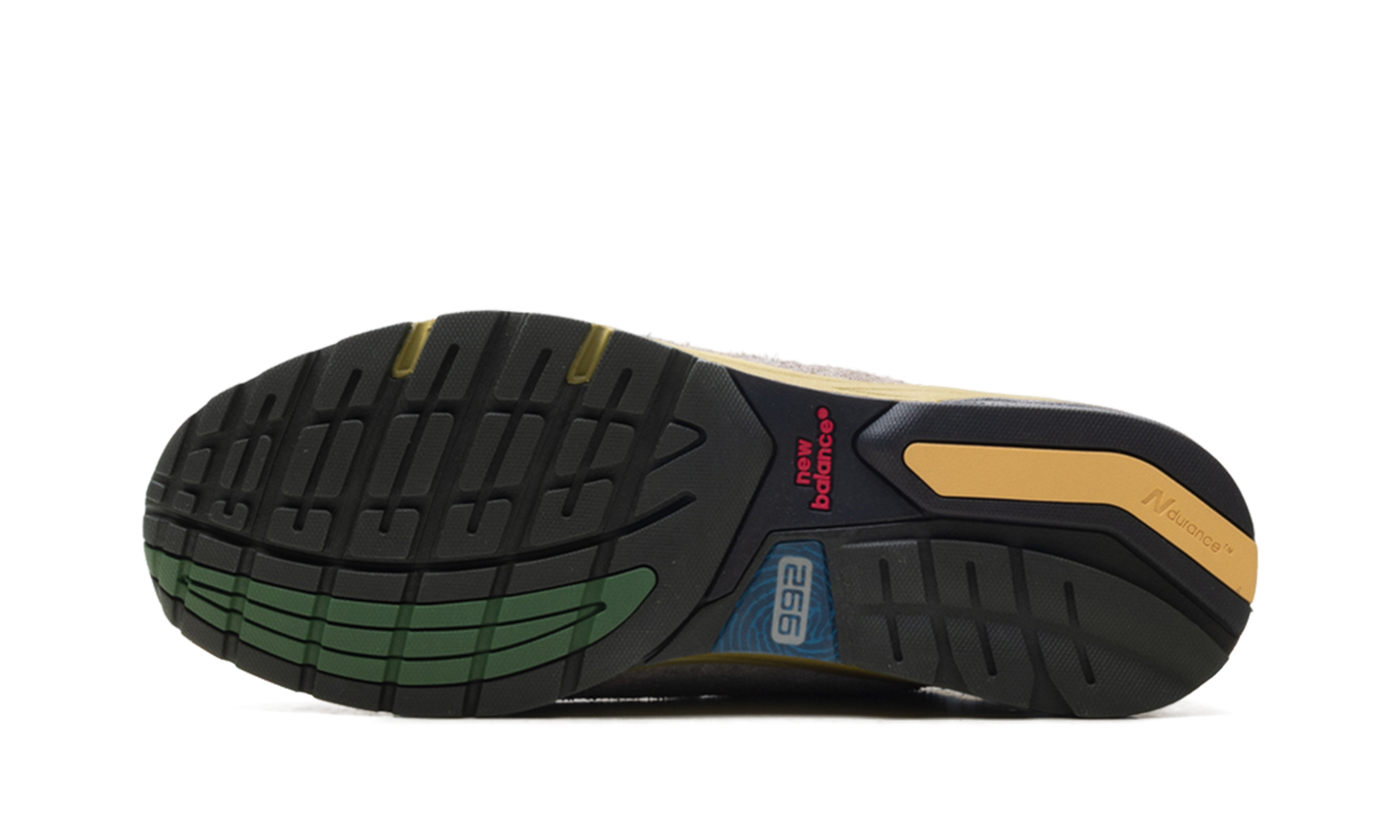 New Balance 992 Salehe Bembury - Calm be the Crater U992SB