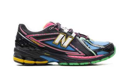 1906R Black / Pink - Footlocker Exclusive U1906RDM