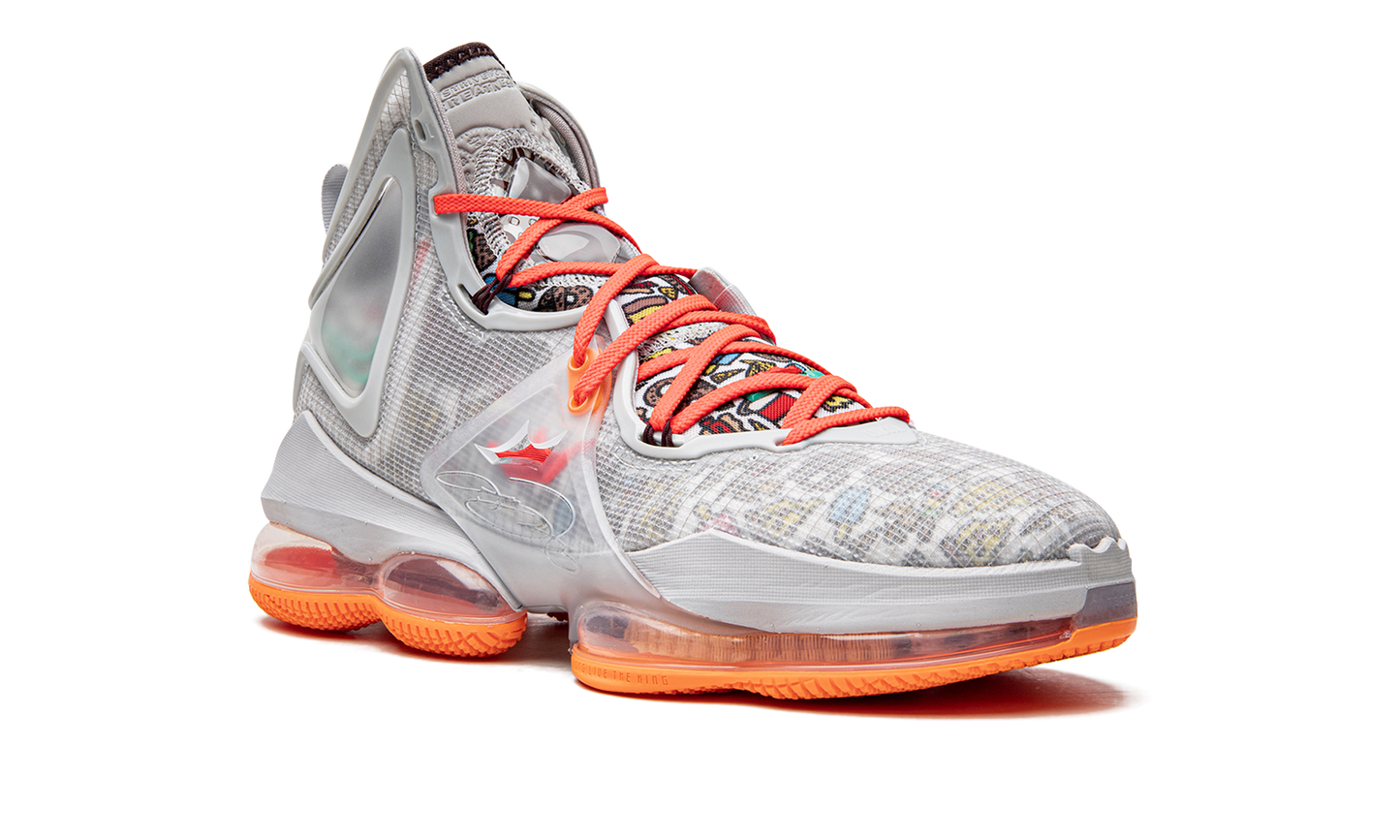 LeBron 19 Fast Food DC9339 001